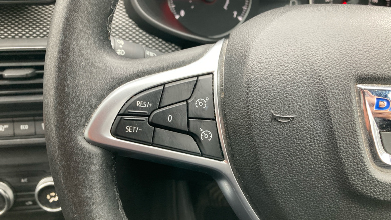 Dacia Jogger 1.0 TCe Extreme SE 5dr Petrol Estate